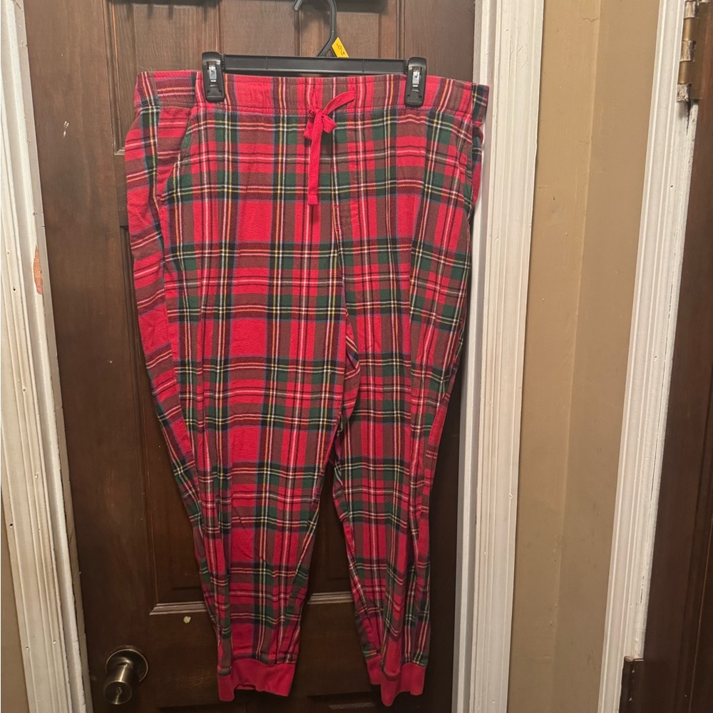 Women’s XL Old Navy Red Plaid Lounge Pants